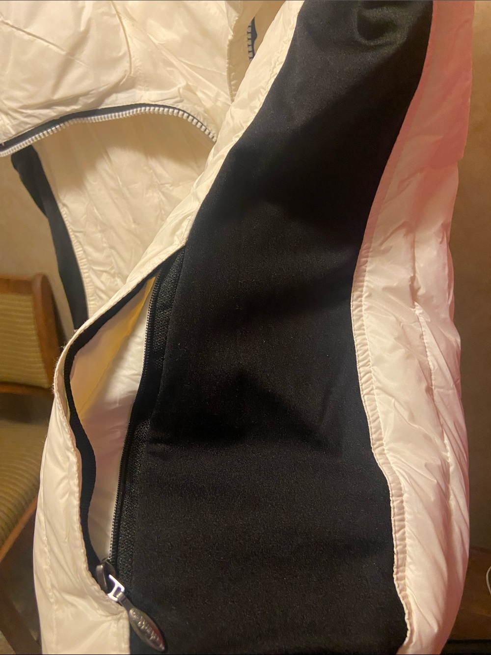 Calvin Klein puffer vest - Picture 3 of 12